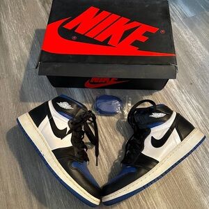 Nike Air Jordan 1 Retro High OG GS Black and White